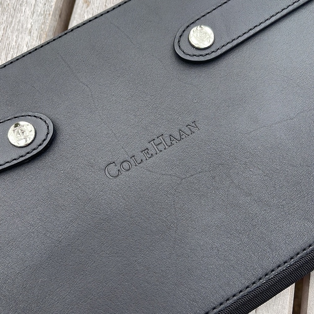 Cole Haan sporty shoulder bag / purse black - Picture 5 of 16